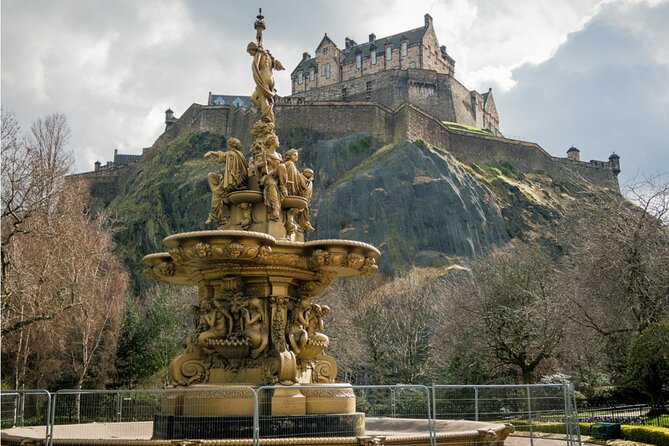 Edinburgh City of Wizards Exploration Game and Tour - Meeting and Ending Points