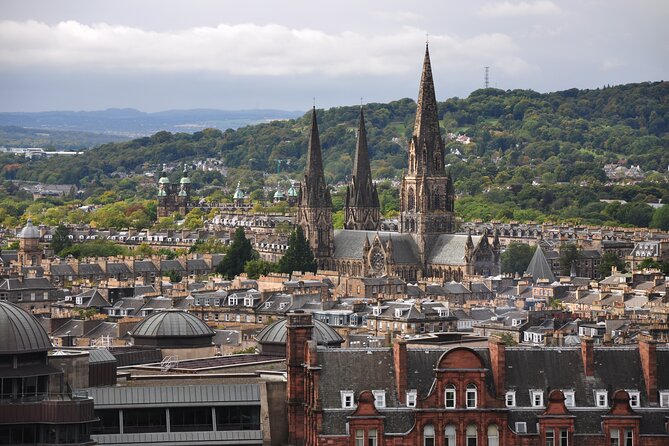 Edinburgh Like a Local: Customized Private Tour