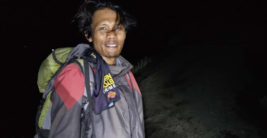 Epic Rinjani One-Day Trek: Senaru or Sembalun Pathways