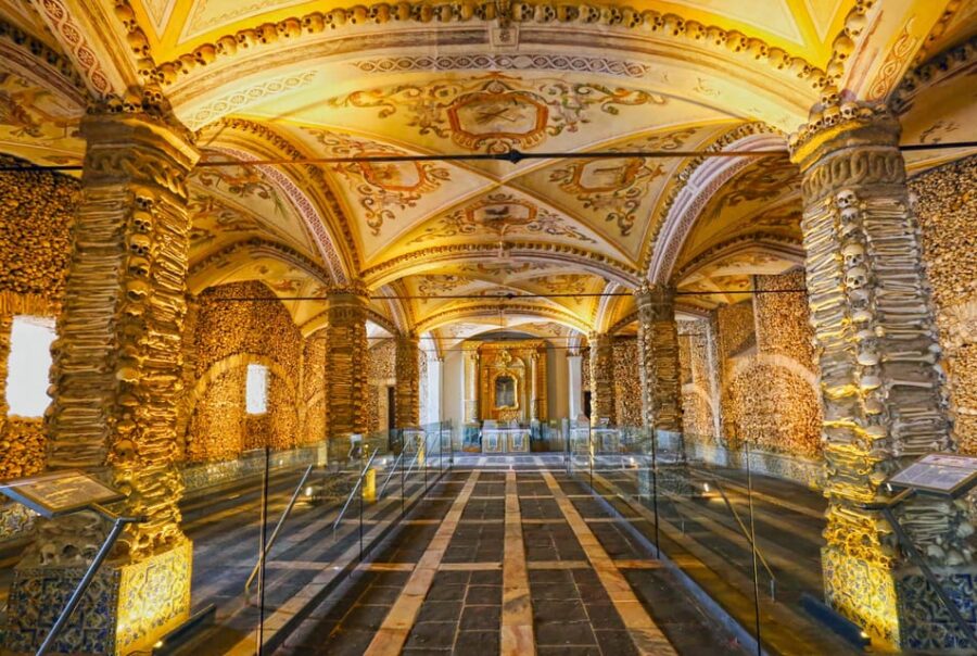 Evora Churches And Temple Private Tour From Lisbon