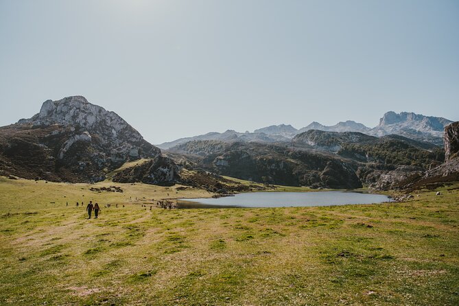 Excursion to Lakes of Covadonga and Cangas De Onís From Gijón