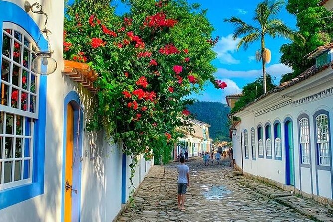 EXECUTIVE Airport ROUNDTRIP Transfer – Paraty (COVID-19 Prepared)