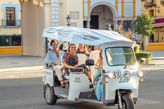 Express Tour of Seville in Private Eco Tuk Tuk