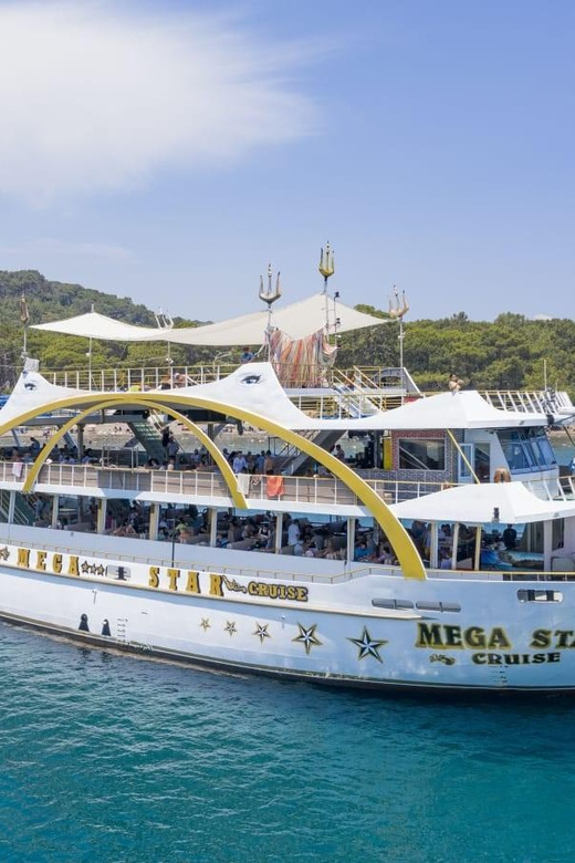 From Antalya/Kemer: Party Boat Trip to Kemer Bays With Lunch