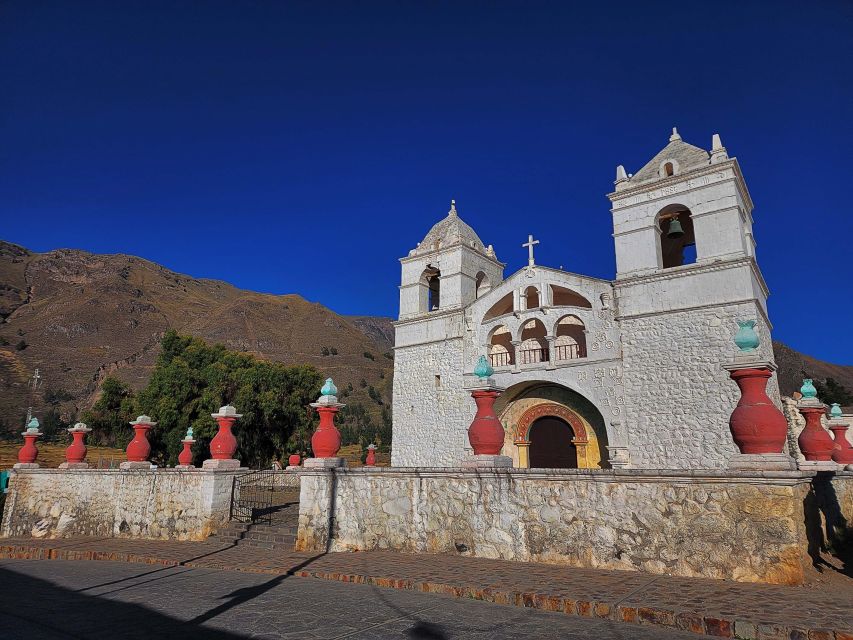 From Arequipa: 2 Day Tour Colca Canyon Ending in Puno