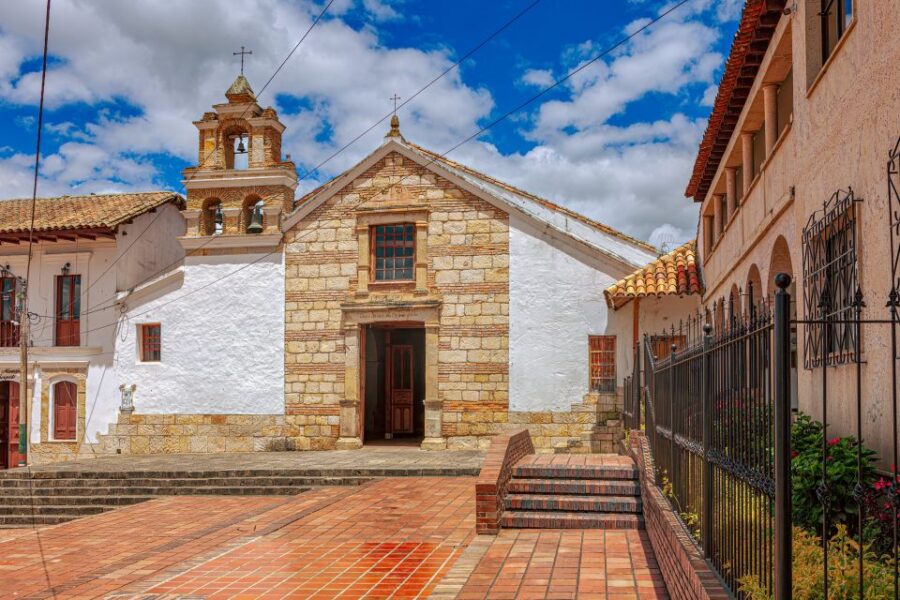 From Bogota: Green Guatavita Lake and Reserve Private Tour