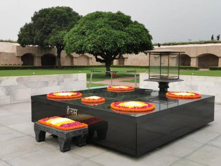 From Delhi: 04 Days, Luxurious Golden Triangle Tour