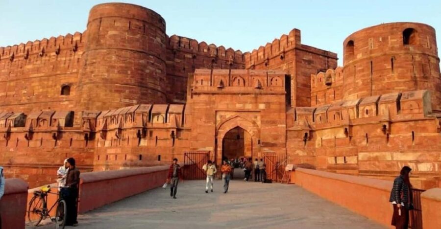 From Delhi: 2 Days Taj Mahal & Agra Tour With Fatehpur Sikri - Tour Overview