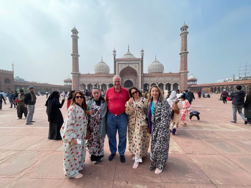 From Delhi Airport: Layover Guided Old & New Delhi Tour