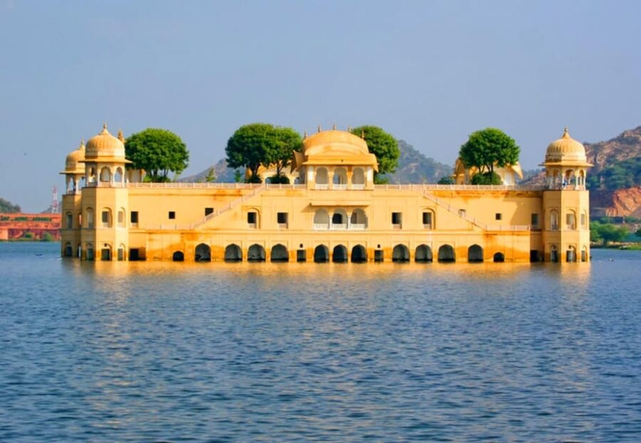 From Delhi : Private Jaipur Day Tour by Car