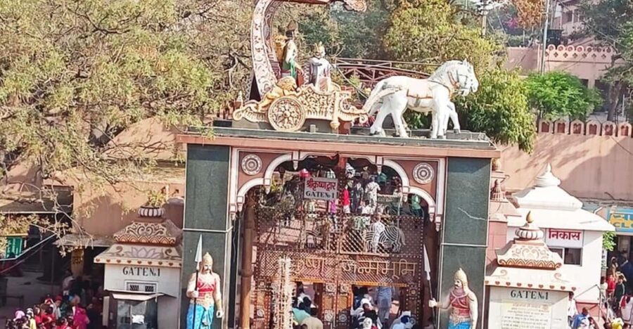 From Delhi : Same Day Mathura and Vrindavan Tour With Agra