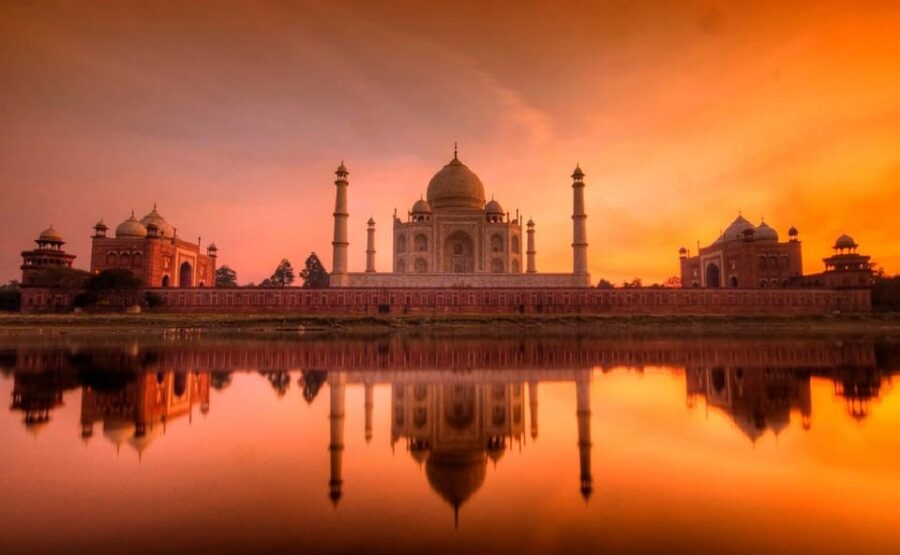 From Delhi: Taj Mahal and Agra Fort Private Sunrise Tour
