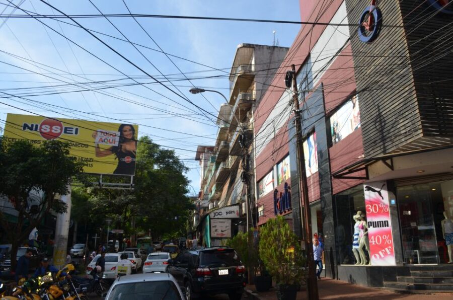 From Foz Do Iguaçu: Ciudad Del Este Shopping Tour