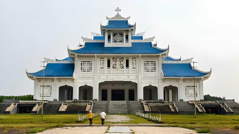 From Hue: HUE – PHONG NHA BUS TOUR