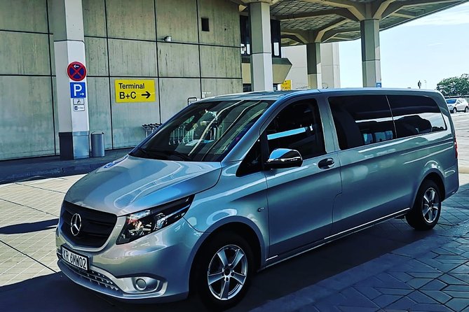 From Krakow to Wroclaw Airport Private Transfer