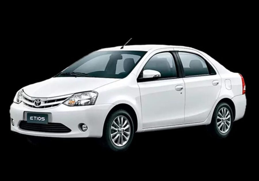 From Madurai: Private Transfer to Chennai Car & Driver
