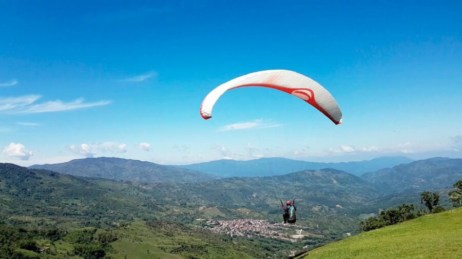 From Medellin: Private Paragliding Tour Over Waterfalls