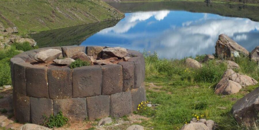 From Puno: Chullpas of Sillustani Half Day Tour