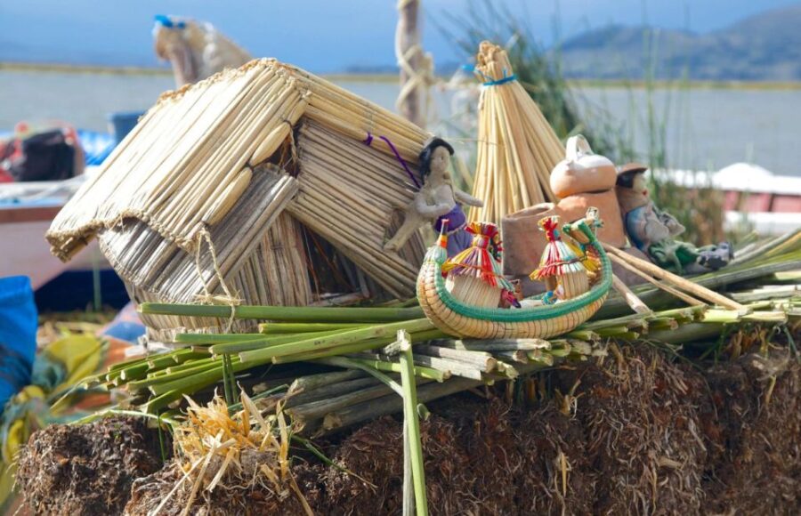 From Puno: Tour of Uros, Taquile & Amantani for 2 Days