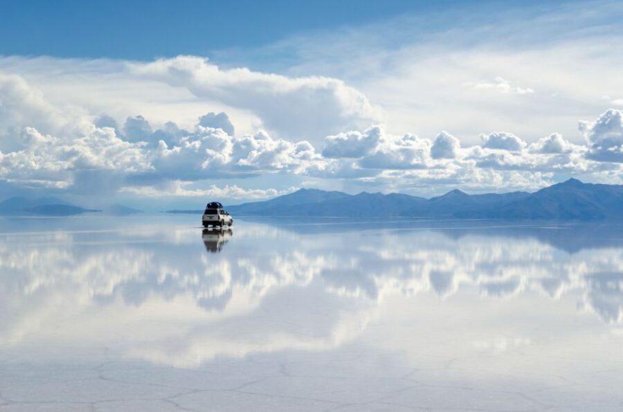 From Uyuni: Salt Flats Highlights Jeep Tour With Lunch - Tour Overview and Pricing