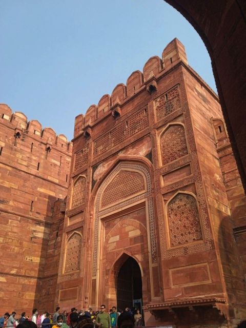 Full Day Agra & Taj Mahal Sightseeing Tour With Guide by Car