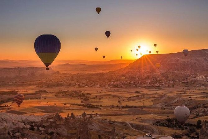 Full-Day Cappadocia Tour With Sunrise Hot Air Balloon Ride