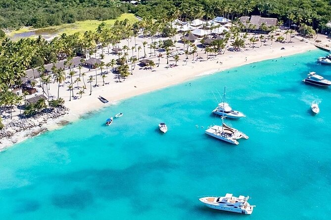 Full Day Excursion to Catalina Island From Bavaro / Punta Cana.