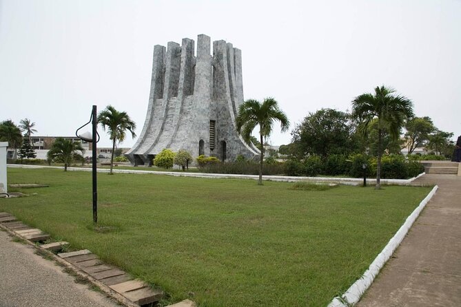 Full-Day Guided Tour Accra City, Ghana
