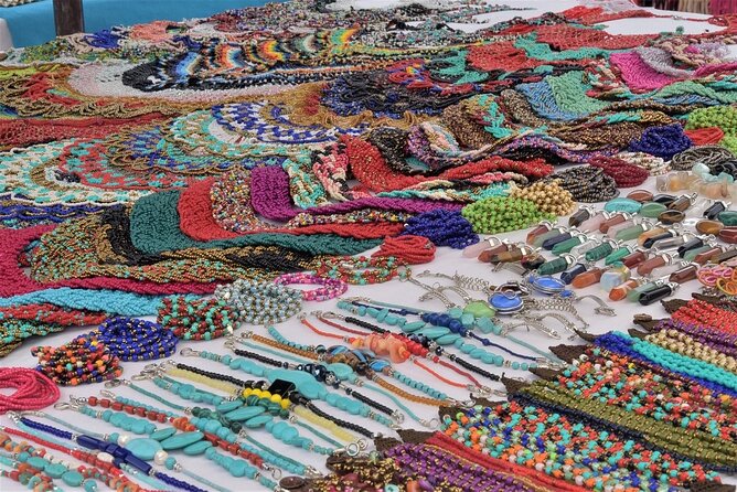 Full Day in Otavalo Area Culture and Shopping - Exploring Otavalo Market