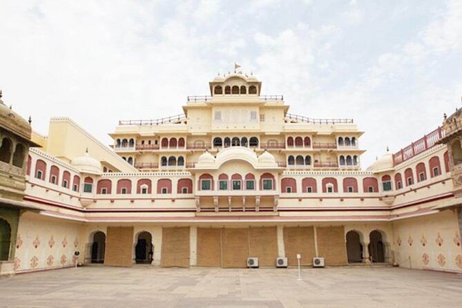 Full Day Jaipur Private Sightseeing Tour - Inclusions