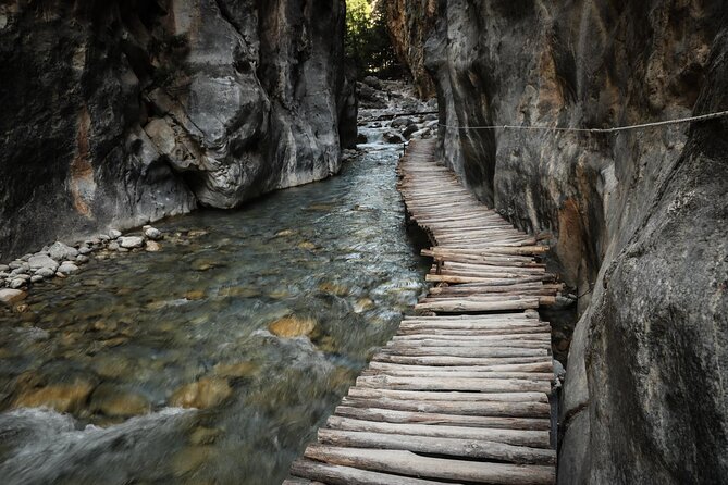 Full-Day Samaria Gorge Private Hiking Tour
