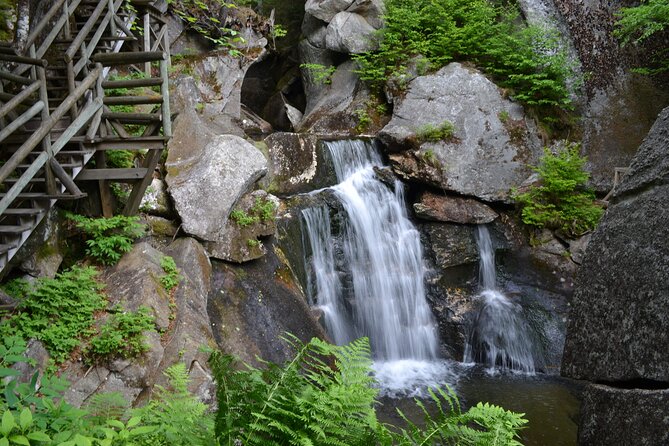 Full-Day Tour From Boston With Lost River and Flume Gorge