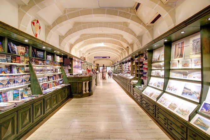 Full Day Tour in Malta (Driver) Including the Malta Experience + Lunch