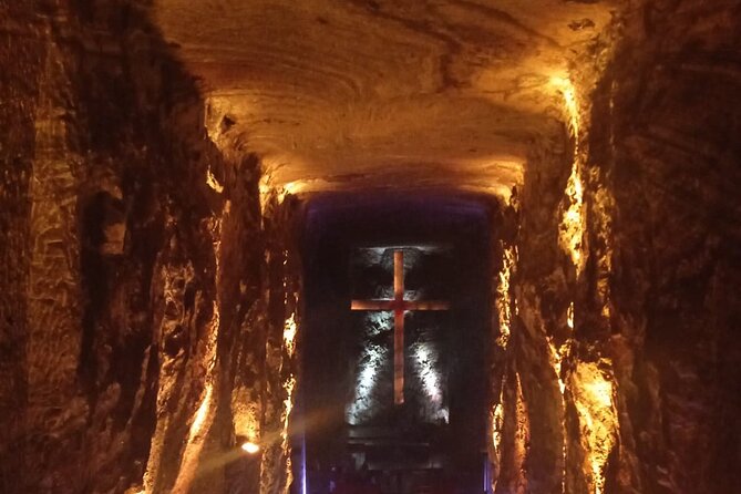 Full Day Tour of 3 Magical Places on the Outskirts of Bogotá