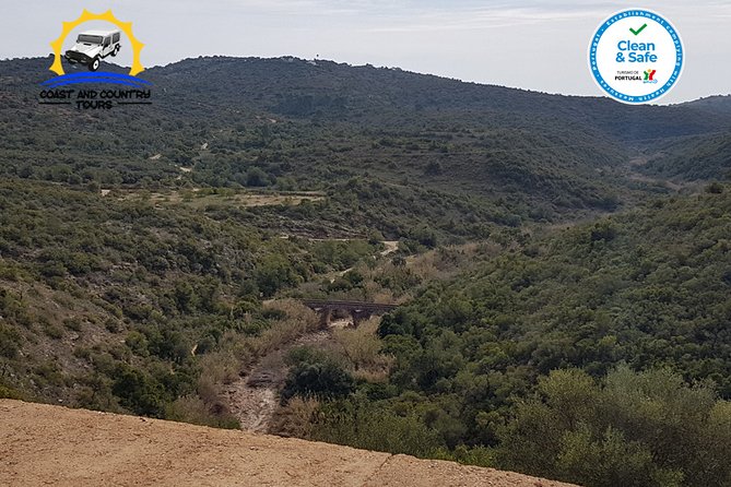Full Day Tour of the Algarve With Jeep Safari
