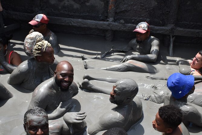 Full Day Tour of the Mangrove Swamp and Mud Volcano in Cartagena