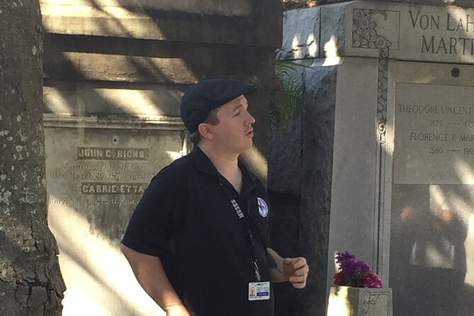 Garden District Tour Extra Small Group of 9 or Less