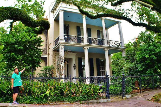 Garden District Tour