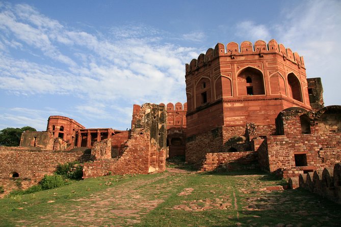 Golden Triangle Tour With Ranthambore From Delhi