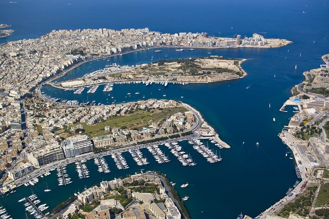 Grand Harbour & Marsamxett Harbour Cruise Guided Tour Including Transport