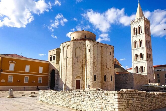 Group History Walking Tour in Zadar Old Town - Meeting and End Points