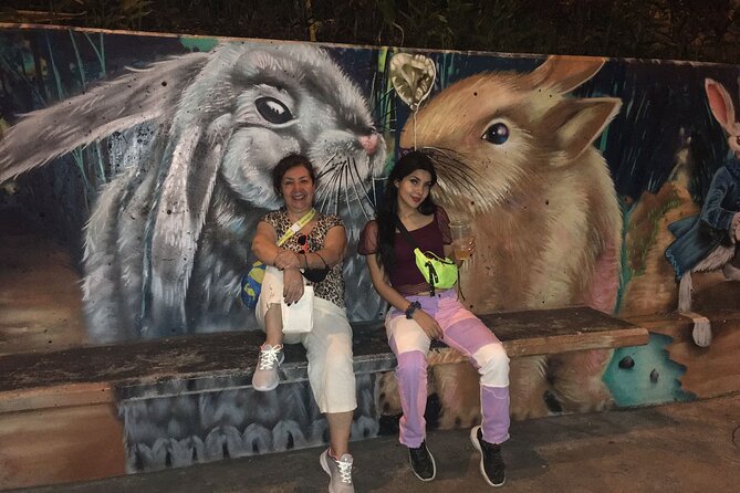 Guided Nightlife Tour of Comuna Trece in Medellin