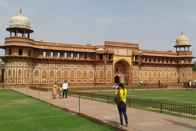 Guided Sunrise Tour of Taj Mahal With 3 World Heritages UNESCO Sites in Agra
