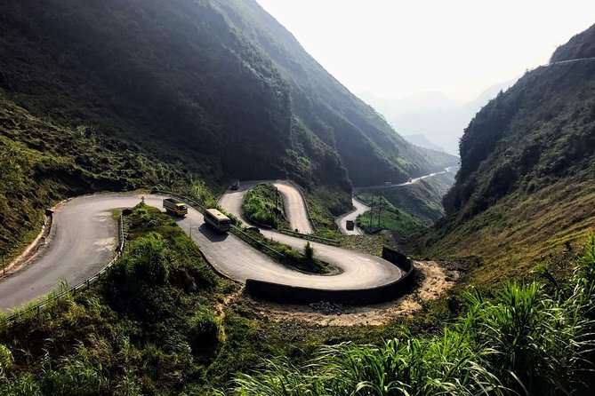 Ha Giang Loop 4 Days 3 Nights ( The Best Seller,Group 15 Pax)