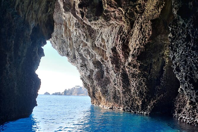 Half Day Private Guided Boat Tour in Taormina
