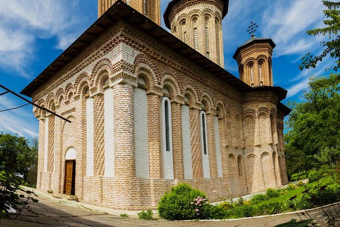 Half-Day Private Sightseeing Tour of Bucharest and Its Surroundings Package - Pricing and Guarantee