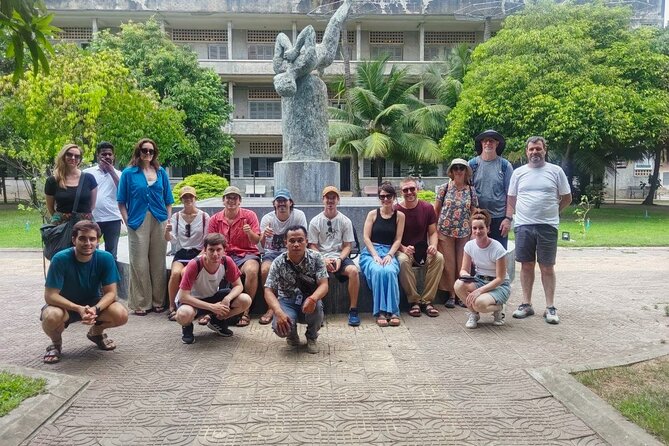 Half-Day Tour of the Killing Field and S21