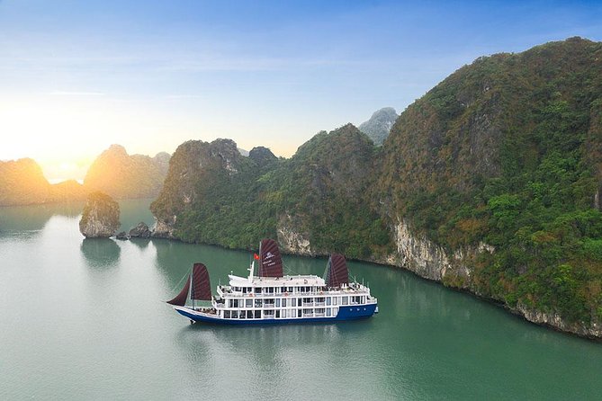 Halong Bay 3 Days 2 Nights – By 4 Star Cruise