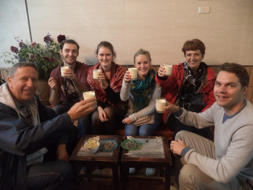 Hanoi: Old Quarter Street Food Walking Tour With 10 Tastings