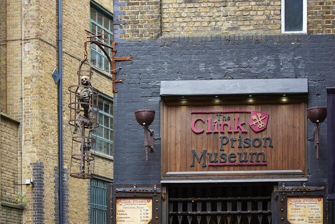 Harry Potter Azkaban Tour (Film Locations & Prison)